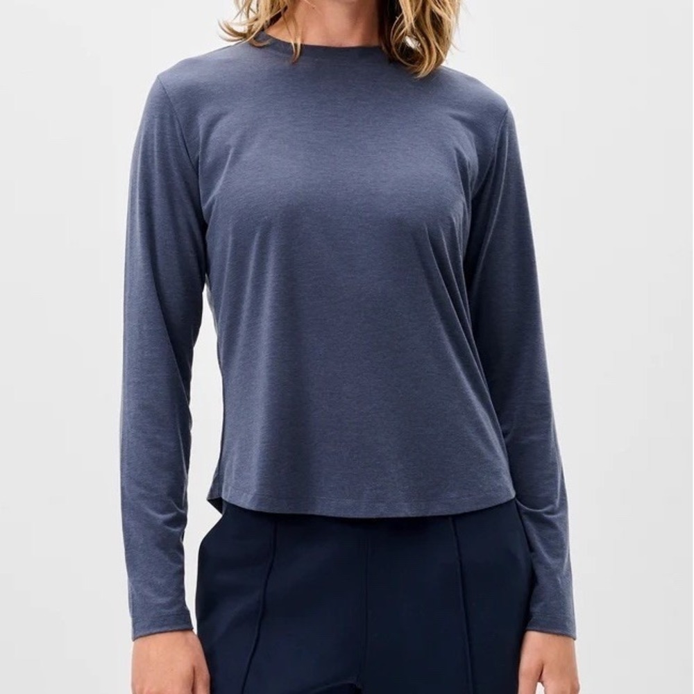 NWOT Women's Johnnie-O Course Featherweight Long Sleeve T-Shirt Navy Blue‎ Small